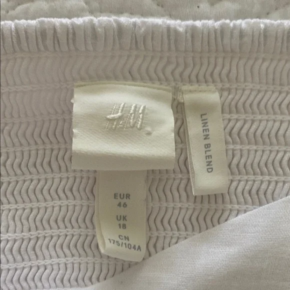 H&M white linen blend button front dress with back smocking for easy fit - Picture 9 of 10